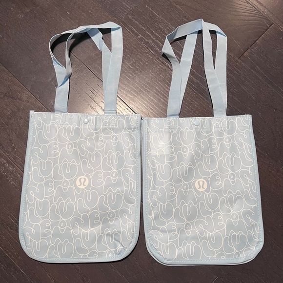 lululemon small reusable collectible tote bags limited edition blue - Picture 4 of 5